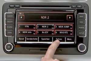 Обновите навигационное программное обеспечение MFD2 на VW Passat B6