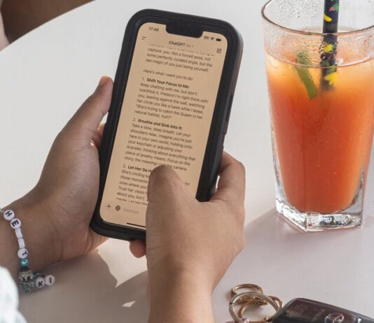 Жінка розірвала стосунки з хлопчиком ШІ після сильної прихильності