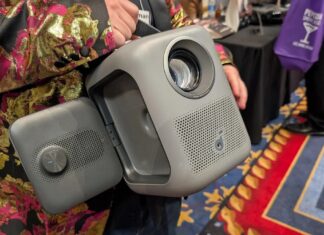 Проектор Anker P1i: спрямовані динаміки для захоплюючого звуку