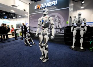 CES 2024: Do popředí se dostávají roboti – od stolního tenisu po skládání prádla