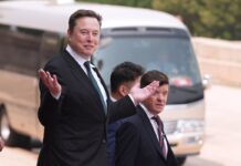 SpaceX виходить на біржу: Маск на шляху до трильйону