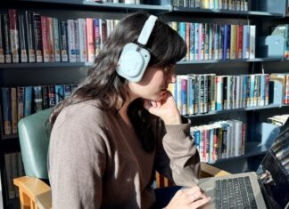 Nothing Headphone (a): Лучше, дешевле и настоящий победитель