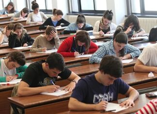 Іспанські університети борються з «примарними письменниками»